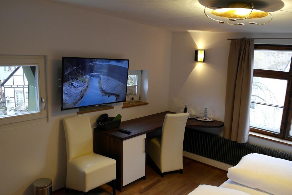 Hotel Schmales Haus Ulm Room photo