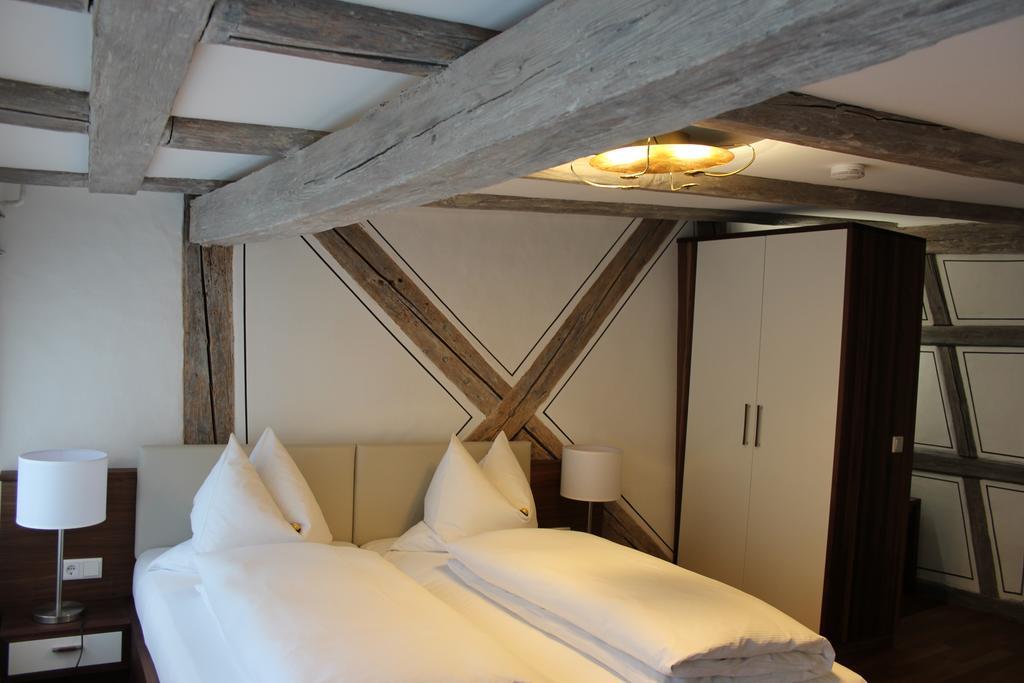 Hotel Schmales Haus Ulm Room photo